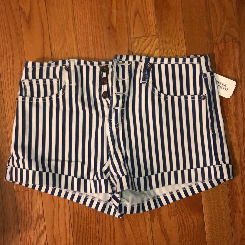 Striped shorts